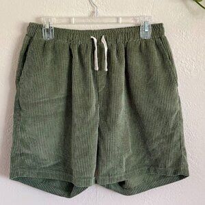 Green Corduroy Shorts (Size M, Moss Green)